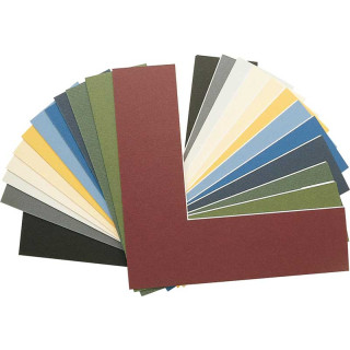 Gamme de cartons contrecollés entre 1,25 mm à 1,4 mm selon la texture et selon la couleur, avec âme blanche pure et permanente a