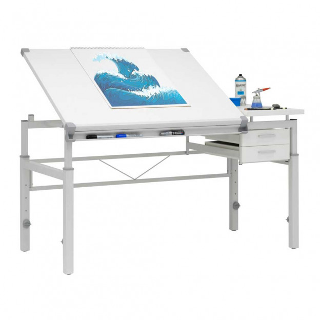 Voici Graphix II Pro Line, une table à dessin Studio Designs conçue pour le multitâche. Elle offre une double face supérieure qu