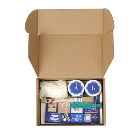 Grâce au contenu de ce <STRONG>kit Cyanotype Clairefontaine</STRONG>, vous pourrez réaliser de superbes tirages photogrammes, au