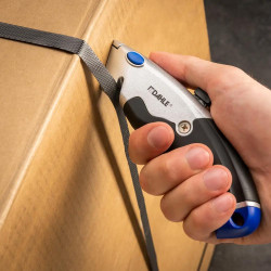 Découvrez le cutter Heavy Duty 10890 Dahle, un cutter professionnel avec boitier en métal et lame trapézoïdale en acier carbone.