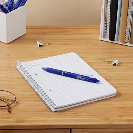 Découvrez le stylo FriXion Ball Clicker de la marque Pilot un stylo effaçable grâce à son embout gomme et son encre gel thermose
